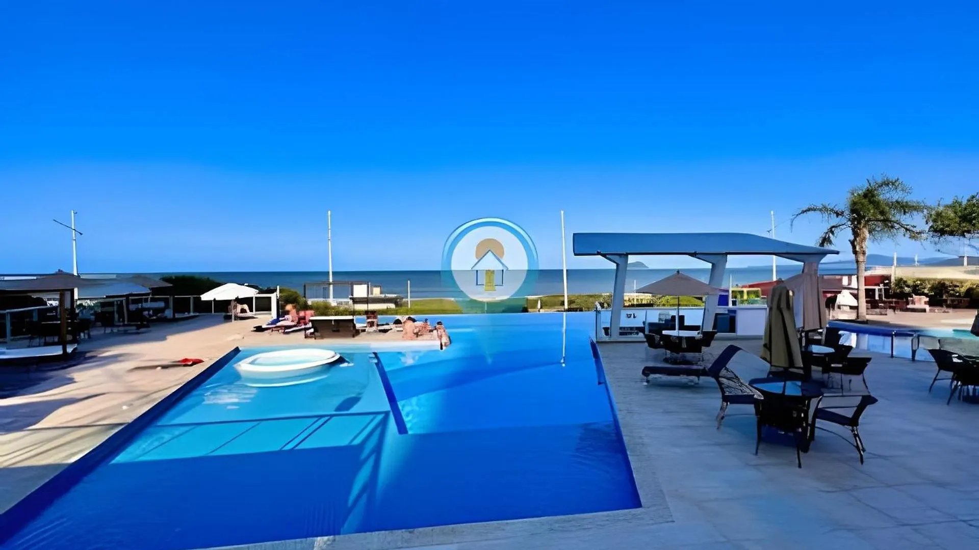 Apartamento Conforto, Praia Pe Na Areia E Beto Carrero Piçarras Brasil